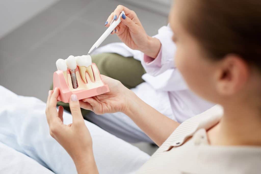 How Much Do Dental Implants Cost on Long Island?
